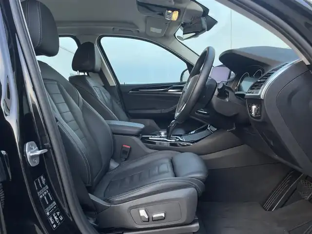 ＢＭＷ Ｘ３ xDrive20i Xライン 東京都 2019(令1)年 2.5万km 黒 純正ナビ/360°カメラ/ブラインドスポットモニター/レザーシート/アダプティブクルーズコントロール/純正19インチアルミホイール/フルセグTV/ドライブレコーダー/シートヒーター/シートエアコン/ETC2.0/Bluetooth接続