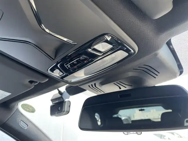 ＢＭＷ ３２０ｉ ツーリング Mスポーツ 東京都 2020(令2)年 4.1万km 黒 ライブコックピット/360°カメラ/純正前後ドライブレコーダー/前席シートヒーター/LEDオートハイビーム/レインセンサー/パドルシフト/ACC/インテリセーフパッケージ/LCW/LDW/オートホールド/Wチャージ/後退アシスト/ミラー型ETC/コンフォートアクセス/パワーバックドア/フットオープナー/前席パワーシート（D席メモリー）/6色アンビエントライト/AppleCarPlay