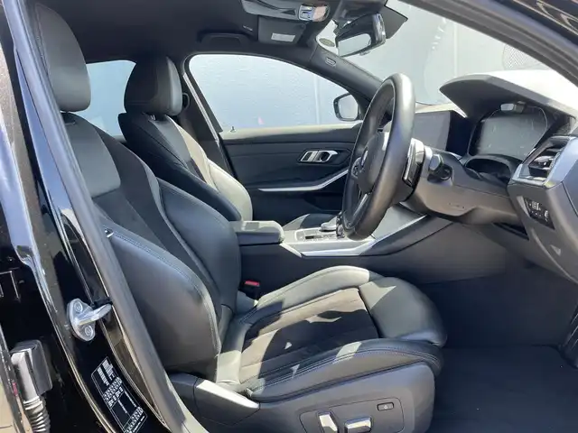 ＢＭＷ ３２０ｉ ツーリング Mスポーツ 東京都 2020(令2)年 4.1万km 黒 ライブコックピット/360°カメラ/純正前後ドライブレコーダー/前席シートヒーター/LEDオートハイビーム/レインセンサー/パドルシフト/ACC/インテリセーフパッケージ/LCW/LDW/オートホールド/Wチャージ/後退アシスト/ミラー型ETC/コンフォートアクセス/パワーバックドア/フットオープナー/前席パワーシート（D席メモリー）/6色アンビエントライト/AppleCarPlay
