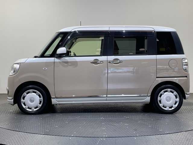 ダイハツ ムーヴ キャンバス G メイクアップ リミテッド　SAⅢ 愛媛県 2019(令1)年 4.7万km パールホワイトⅢ/ナチュラルベージュマイカメタリック 2トーン スマートアシスト3/衝突回避支援ブレーキ/衝突警報機能/車線逸脱警報機能/誤発進抑制制御機能/オートハイビーム機能/社外メモリーナビ/全方位カメラ/ワンセグテレビ/Bluetooth/両側パワースライドドア/スマートキー /LEDヘッドライト/革調シートカバー