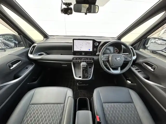 トヨタ ノア S－Z 茨城県 2022(令4)年 3.4万km アティチュードブラックマイカ 純正ナビ/フルセグTV/Bluetooth接続/DVD再生機能/両側パワースライド/レーダークルーズコントロール/前後ドライブレコーダー/トヨタセーフティセンス/バックカメラ/ETC/純正１７インチアルミホイール/純正フロアマット/スペアキー