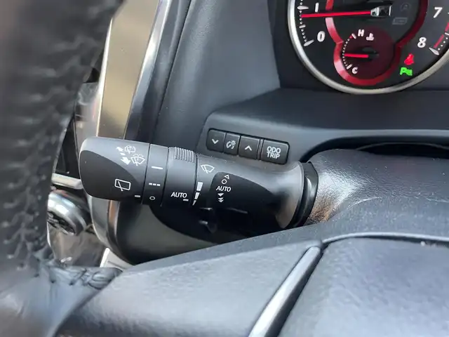 トヨタ ヴェルファイア Z Gエディション 千葉県 2019(令1)年 1.8万km ホワイトパールクリスタルシャイン エアロ/サンルーフ/黒レザーシート/純正10インチSDナビ/・CD/DVD/MSV/Bluetooth/フルセグ/純正12.1インチフリップダウンモニター【V12T-R68C】/両後パワースライドドア/パワーバックドア/前席パワーシート/前席シートヒーター/前席シートベンチレーション/デジタルインナーミラー/トヨタセーフティーセンス/・プリクラッシュセーフティー/・レーンディパーチャーアラート/・パーキングサポートブレーキ/・ロードサインアシスト/・ブラインドスポットモニター/アダプティブクルーズコントロール/ステアリングヒーター/スマートキー/前後コーナーセンサー/AC100V100W電源/純正ドライブレコーダー【DRT-H68A】/ビルトインETC/純正18インチアルミホイール/ウッドコンビステアリング/純正LEDヘッドライト/フォグランプ/サイド＆カーテンエアバッグ/ドアバイザー/新車時保証書＆取扱説明書