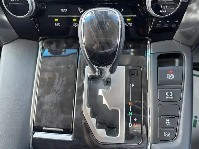 トヨタ ヴェルファイア Z Gエディション 千葉県 2019(令1)年 1.8万km ホワイトパールクリスタルシャイン エアロ/サンルーフ/黒レザーシート/純正10インチSDナビ/・CD/DVD/MSV/Bluetooth/フルセグ/純正12.1インチフリップダウンモニター【V12T-R68C】/両後パワースライドドア/パワーバックドア/前席パワーシート/前席シートヒーター/前席シートベンチレーション/デジタルインナーミラー/トヨタセーフティーセンス/・プリクラッシュセーフティー/・レーンディパーチャーアラート/・パーキングサポートブレーキ/・ロードサインアシスト/・ブラインドスポットモニター/アダプティブクルーズコントロール/ステアリングヒーター/スマートキー/前後コーナーセンサー/AC100V100W電源/純正ドライブレコーダー【DRT-H68A】/ビルトインETC/純正18インチアルミホイール/ウッドコンビステアリング/純正LEDヘッドライト/フォグランプ/サイド＆カーテンエアバッグ/ドアバイザー/新車時保証書＆取扱説明書