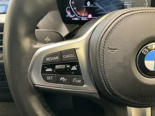 ＢＭＷ １１８ｉ Mスポーツ 熊本県 2020(令2)年 4.4万km 白 ・スマートキー/・プッシュスタート/・注意喚起アシスタント/・インテリジェントセーフティ/・PDC自動起動/・アクティブPDC緊急ブレーキ/・パーキングアシスト/・クルーズコントロール(追従式)/・ハーフレザーシート/・前席パワーシート/・純正メモリナビ/　【Bluetooth・USB・AppleCarPlay】/・バックカメラ/・ETC/・ワイヤレス充電/・ドライブレコーダー(前後録画)/・パワーバックドア/・LEDヘッドランプ/・LEDフォグランプ/・純正マット/・保証書/取説