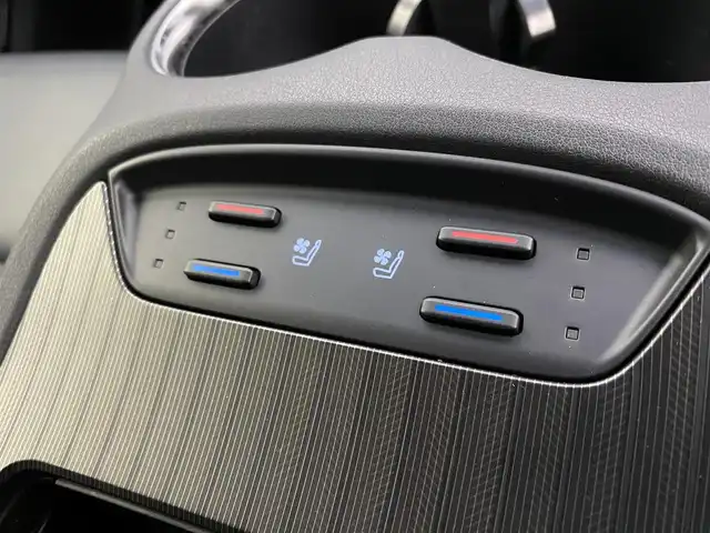 トヨタ ハリアー ハイブリッド Z レザーパッケージ 宮城県 2020(令2)年 3.5万km プレシャスブラックパール 禁煙車//モデリスタ//JBLプレミアムサウンド//純正オプション12.3インチナビ//トヨタセーフティセンス/・レーントレーシングアシスト/・レーダークルーズコントロール/・ロードサインアシスト/・オートマチックハイビーム//ヘッドアップディスプレイ//パーキングサポートブレーキ//デジタルインナーミラー//ハンズフリーパワーバックドア//レザーシート//ハンドルヒーター//純正ドライブレコーダー//ビルトインETC2.0//BSM//オートライト//前席シートヒーター//前席エアシート//前席パワーシート//革巻きステアリング//ステアリングリモコン//純正フロアマット//置くだけ充電//保証書