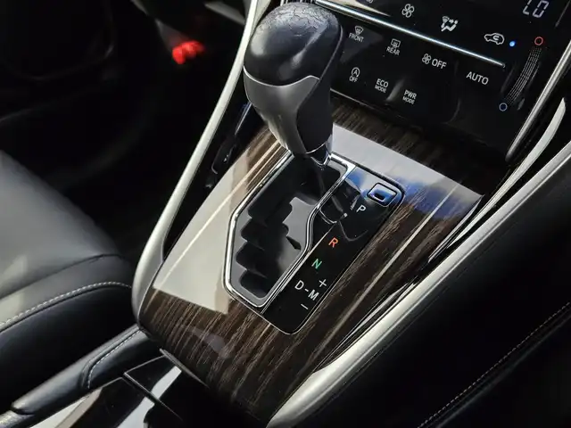 トヨタ ハリアー エレガンス 鹿児島県 2014(平26)年 7.8万km ホワイトパールクリスタルシャイン モデリスタフルエアロ　/社外アルミホイール（１９インチ）/ワンオーナー/ビルトインＥＴＣ　/社外ＳＤナビ　/Ｂｌｕｅｔｏｏｔｈ　/バックカメラ　/Ｄ席パワーシート　/ハーフレザー　/ＭＴモード付きＡＴ　/ＬＥＤヘッドライト/横滑り防止装置/プッシュスタート/スマートキー/エアバッグ(W+サイド)/カーテンエアバッグ