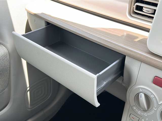 スズキ ラパン S 石川県 2018(平30)年 4.8万km ピュアホワイトP 7インチナビ（MDV-D4058T)/・Bluetooth/・CD/DVD/・ワンセグTV/・AM/FM/レーダーブレーキサポート/衝突被害軽減ブレーキ/HIDオートヘッドライト/アイドリングストップ/D席シートヒーター/フロアマット/横滑り防止/プッシュスタート/電格ミラー/純正ドアバイザー/ETC