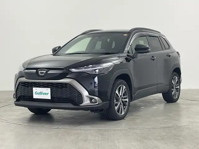 トヨタ カローラ クロス ハイブリッド Z 群馬県 2025(令7)年 0.2万km アティチュードブラックマイカ ガラスルーフ　純正１０．５型ナビ　フルセグＴＶ　全周囲カメラ　前席シートヒーター　電動リアゲート　衝突被害軽減ブレーキ　パーキングアシスト　ＢＳＭ　前後ドラレコ　ＥＴＣ２．０　スマートキー　禁煙車