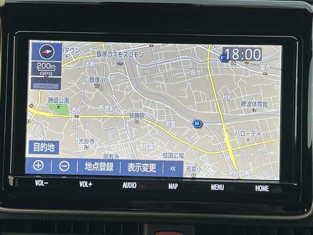 トヨタ エスクァイア Gi 福岡県 2020(令2)年 2.5万km ブラッキッシュアゲハガラスフレーク フリップダウンモニター/純正9インチナビ/（BT/フルセグ/AM/FM/DISC/SD/SDREC)/バックカメラ/両側パワースライドドア/クルーズコントロール/DUALオートACC/LEDヘッドライト/フォグランプ/オートマチックハイビーム/オートライト/レザーシート/DN席シートヒーター/純正15インチAW/アイドリングストップ/横滑り防止装置/盗難防止装置/レーンキープアシスト/コーナーセンサー/USB入力端子/オート電動格納ミラー/後席用テーブル/サンシェード/スマートキー/ETC/保証書/取扱説明書