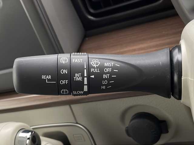 スズキ ラパン ＬＣ X 宮崎県 2022(令4)年 0.1万km テラコッタピンクメタリック/アーバンブラウン 2トーン 禁煙車/衝突被害軽減ブレーキ/純正セキュリティアラーム/純正LEDオートライト/レーンディパーチャーアラート/クリアランスソナー/エネチャージ/ハーフレザーシート/前席シートヒーター/本革巻ハンドル/リアプライバシーガラス/ウインカードアミラー/電動格納ミラー/オートエアコン/スマートキー/プッシュエンジンスタート/スペアキー/新車時保証書/取扱い説明書
