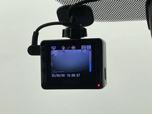 トヨタ アルファード S Cパッケージ 熊本県 2018(平30)年 8万km ホワイトパールクリスタルシャイン モデリスタエアロフル　/サンルーフ　/純正ナビ（ＣＤ・ＤＶＤ・フルセグ・ＢＴ・ＳＤ・ＨＤＭＩ）/バックカメラ　/純正フリップダウンモニター/社外前方ドライブレコーダー　/ビルトインＥＴＣ　/両側パワースライドドア/前席シートヒーター/前席エアーシート/前席パワーシート/ステアリングヒーター/オットマン/衝突軽減ブレーキ/横滑り防止/前後クリアランスソナー/デジタルインナーミラー/純正フロアマット/純正１８インチAW/オートライト/三眼LEDヘッドライト/オートマチックハイビーム/フォグライト/スマートキー/プッシュスタート/取扱説明書