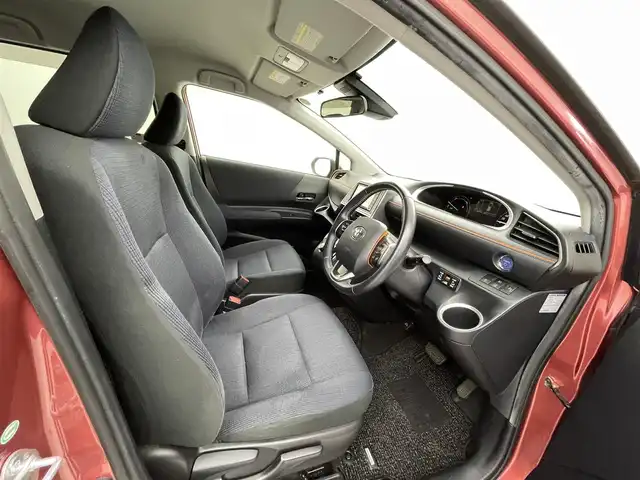 トヨタ シエンタ ハイブリッド G 熊本県 2016(平28)年 5.3万km レッドマイカM 純正ナビNSCD-W66（ＣＤ・ＤＶＤ・ＢＴ）/バックカメラ　/ビルトインＥＴＣ　/両側パワースライドドア　/衝突軽減ブレーキ　/レーンキープアシスト　/横滑り防止　/純正フロアマット　/純正１５インチＡＷ　/オートライト/LEDヘッドライト/スマートキー/プッシュスタート/スペアキー1本/取扱説明書