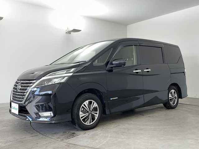 日産 セレナ e－パワー ハイウェイスター V 兵庫県 2022(令4)年 4.3万km ダイヤモンドブラック プロパイロット 衝突軽減ブレーキ レーンキープアシスト レーダークルーズコントロール 10型ナビ フルセグ アラウンドビューモニター 純正フリップダウンモニター デジタルインナーミラー シートヒーター