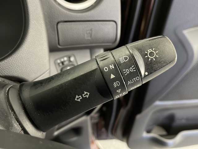 日産 デイズ ルークス ハイウェイスターX Gパッケージ 青森県 2014(平26)年 5.5万km モカブラウンP (株)IDOMが運営する【じしゃロン青森店】の自社ローン専用車両になります。こちらは現金またはオートローンご利用時の価格です。自社ローンご希望の方は別途その旨お申付け下さい。/4WD/両側パワースライドドア /純正SDナビ/フルセグテレビ/全周囲カメラ/Bluetooth接続/フォグランプ/プッシュスタート/純正15インチAW装着/ドアバイザー/電動格納ミラー/二列目サンシェード/シートリフター/サーキュレーター/プッシュスタート/スマートキー/スペアキー1本