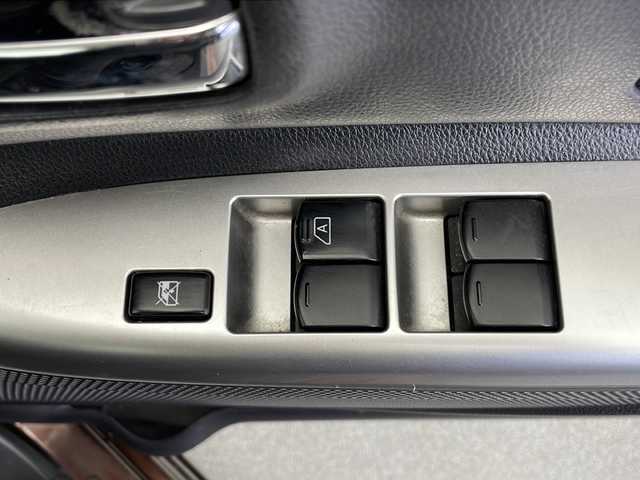 日産 デイズ ルークス ハイウェイスターX Gパッケージ 青森県 2014(平26)年 5.5万km モカブラウンP (株)IDOMが運営する【じしゃロン青森店】の自社ローン専用車両になります。こちらは現金またはオートローンご利用時の価格です。自社ローンご希望の方は別途その旨お申付け下さい。/4WD/両側パワースライドドア /純正SDナビ/フルセグテレビ/全周囲カメラ/Bluetooth接続/フォグランプ/プッシュスタート/純正15インチAW装着/ドアバイザー/電動格納ミラー/二列目サンシェード/シートリフター/サーキュレーター/プッシュスタート/スマートキー/スペアキー1本