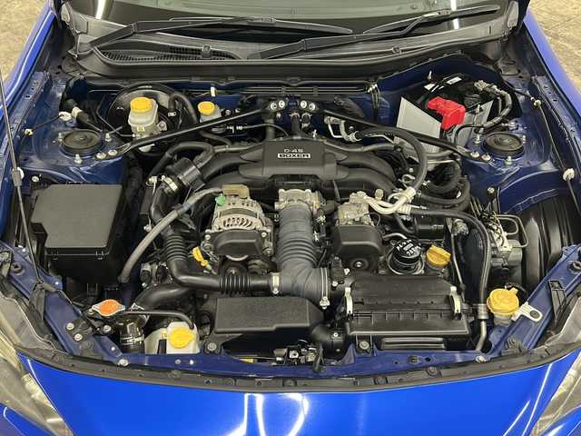 スバル ＢＲＺ S 長崎県 2013(平25)年 8.3万km WRブルーマイカ 社外メモリナビ/（フルセグ/CD/Bluetooth）/バックカメラ/6速マニュアル/純正HIDヘッドライト/純正17インチアルミホイール/オートライト/横滑り防止装置/電動格納ミラー/純正フロアマット/カーテンエアバック