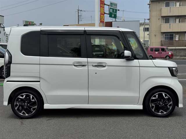 ホンダ Ｎ ＢＯＸ カスタム G L ターボ ホンダセンシング 千葉県 2020(令2)年 5.4万km プラチナホワイトパール ワンオーナー車/ホンダセンシング /衝突軽減ブレーキ/レーダークルーズコントロール/レーンキープアシスト/純正SDナビ/フルセグTV/Bluetooth/バックカメラ/両側電動スライドドア/ハーフレザーシート/シートヒーター /保証書・取説/スペアキー
