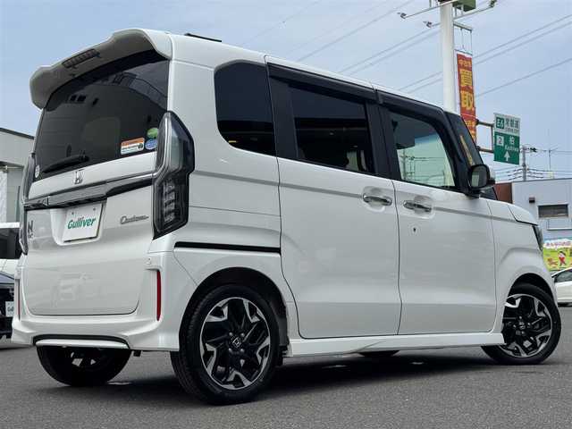 ホンダ Ｎ ＢＯＸ カスタム G L ターボ ホンダセンシング 千葉県 2020(令2)年 5.4万km プラチナホワイトパール ワンオーナー車/ホンダセンシング /衝突軽減ブレーキ/レーダークルーズコントロール/レーンキープアシスト/純正SDナビ/フルセグTV/Bluetooth/バックカメラ/両側電動スライドドア/ハーフレザーシート/シートヒーター /保証書・取説/スペアキー