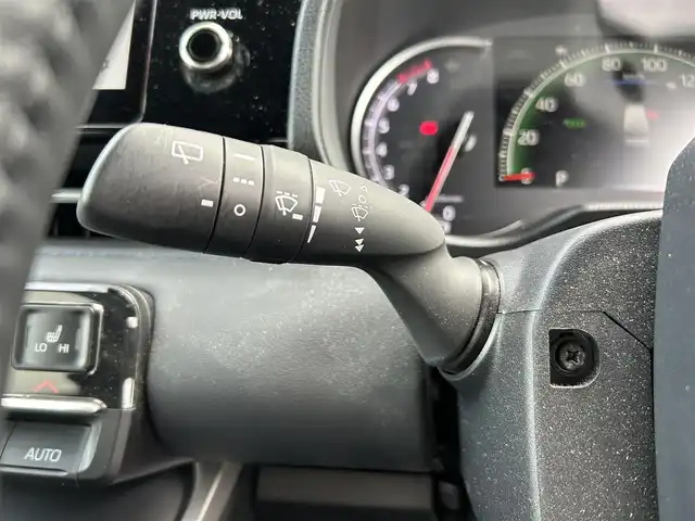 トヨタ ヴォクシー S－Z 栃木県 2023(令5)年 1.1万km 黒 トヨタセーフティセンス/ディスプレイオーディオプラス/・10.5インチナビ/・地デジTV/CD/DVD/Bluetooth/USB/HDMI/・AppleCarPlay/AndroidAuto/・ETC2.0ユニット/バックカメラ/両側パワースライドドア/レーダークルーズコントロール/クリアランスソナー/ハーフレザーシート/シートヒーター/リアサンシェード/純正17インチAW/LEDヘッドライト/サイド/カーテンエアバッグ