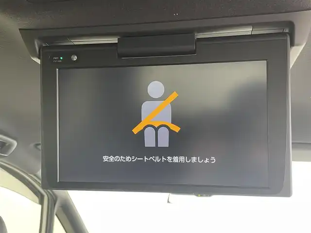 トヨタ エスクァイア ハイブリッド Gi プレミアムパッケージ ブラックテーラード 群馬県 2021(令3)年 1.6万km ホワイトパールクリスタルシャイン 純正ナビ　バックカメラ　フリップダウンモニター　両側パワースライドドア　衝突軽減　レーンアシスト　オートマチックハイビーム　ステアリングヒーター　シートヒーター　ビルトインETC　禁煙車
