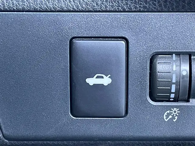 トヨタ ８６ GT リミテッド 東京都 2014(平26)年 5.4万km クリスタルホワイトパール 純正ナビ/Bluetooth/バックカメラ/シートヒーター/ETC/パドルシフト/横滑り防止装置/ドライブモードセレクトスイッチ/ワンオーナー/オートライト/キセノンライト/プッシュスタート