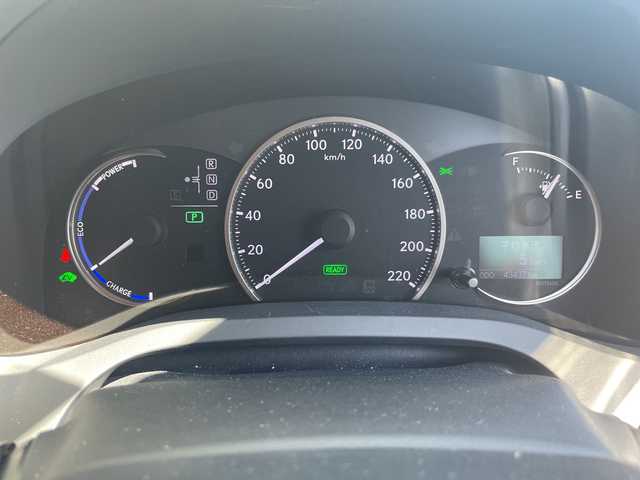 レクサス ＣＴ 200h バージョンC 愛知県 2015(平27)年 4.4万km ブラック 純正ナビ/フルセグ/バックカメラ/赤レザー/シートヒーター/パドルシフト/トノカバー/ＥＴＣ/ステアリングスイッチ/スマートキー/プッシュスタート/純正アルミホイール