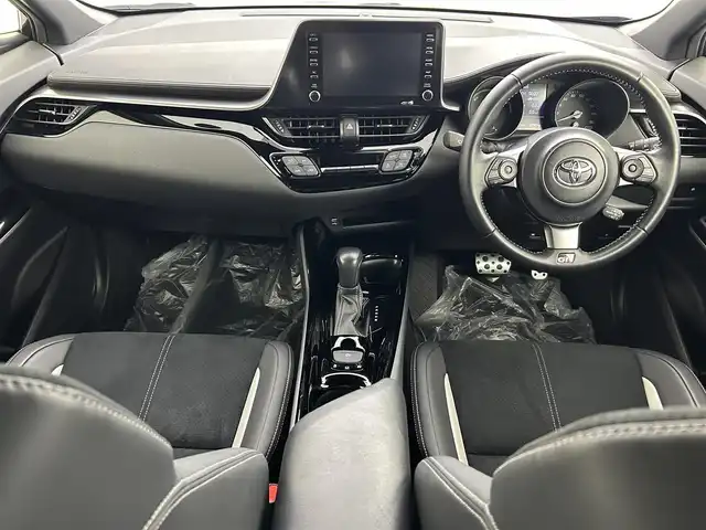 トヨタ Ｃ－ＨＲ S GRスポーツ 埼玉県 2021(令3)年 3万km ブラックマイカ 純正８インチディスプレイオーディオ　Ｂｌｕｅｔｏｏｔｈ　アラウンドビューモニター　シートヒーター　レーダークルーズコントロール　ブラインドスポットモニター　前後ドライブレコーダー スペアキー ETC