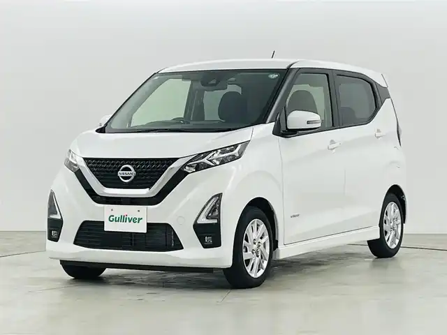 日産 デイズ ハイウェイスターX 福島県 2022(令4)年 2.4万km ホワイトパール エマージェンシーブレーキ/・車線逸脱警報装置/・先行車発進お知らせ機能/・標識認識機能/・クリアランスソナー/社外ナビ/・型番：CN-BR310B/・CD/Bluetooth/AM/FM/・バックカメラ/・ETC/・ドライブレコーダー/アイドリングストップ/革巻きステアリング/プッシュスタート/・スマートキー/LEDヘッドライト/・オートライト/・フォグライト/・ヘッドライトレベライザー/電動格納ウィンカーミラー/社外フロアマット