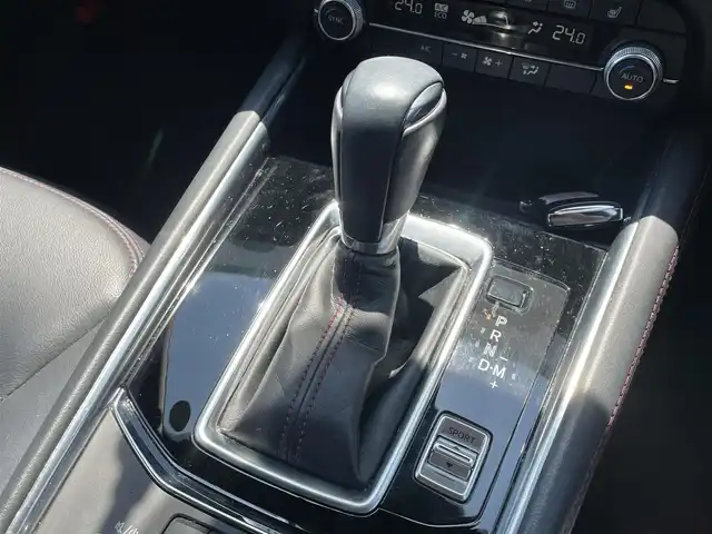 マツダ ＣＸ－５ 25S スポーツアピアランス 青森県 2022(令4)年 4万km ソウルレッドクリスタルM ワンオーナー/純正10インチHDDナビ/・フルセグTV/・バック/フロント/サイド/全方位カメラ/・Bluetooth接続/衝突被害軽減システム/横滑り防止装置/レーンキープアシスト/レザーシート/前席パワーシート/前席シートヒーター/純正ETC/ドライブレコーダー/純正AW（19inch)/純正フロアマット/ステアリングスイッチ/純正LEDライト/スペアキー１本/保証書/取扱説明書