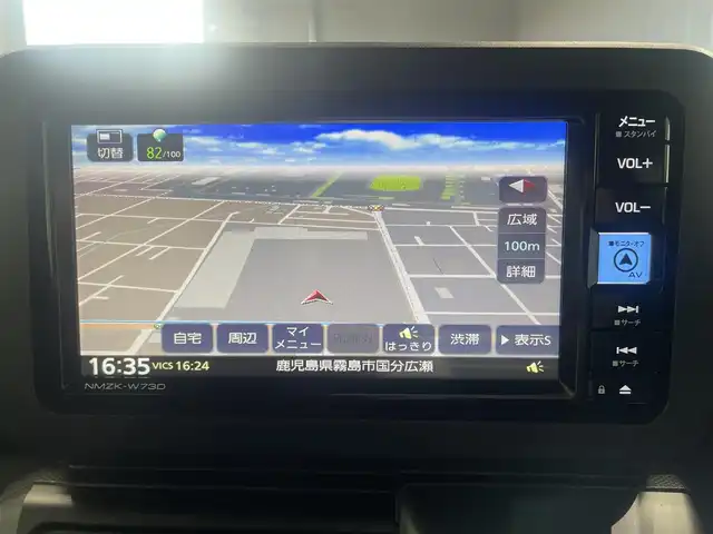 ダイハツ タフト G ダーククロムベンチャー 鹿児島県 2022(令4)年 0.9万km サンドベージュメタリック 純正メモリナビ　/・フルセグＴＶ　/・ＡＭ／ＦＭ　/バックカメラ　/ガラスルーフ　/ドラレコ　/前席シートヒーター　/ＬＥＤヘッドライト　/車線逸脱警報　/純正アルミ　/スマートキー　/プッシュスタート　/オートマチックハイビーム