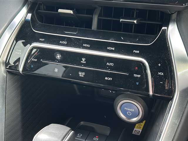 トヨタ ハリアー ハイブリッド Z レザーパッケージ 福岡県 2021(令3)年 7.2万km ブラック ・JBL12/3インチメーカーナビ/-BT/フルセグTV/AppleCarPlay/AndroidAuto/・全方位カメラ/・純正デジタルインナーミラー/・レーダークルーズコントロール/・BSM/・HUD/・RCTA/・RSA/・衝突軽減ブレーキ/・置くだけ充電/・ヒートステアリング/・電動パーキングブレーキ/・ブレーキホールド/・電動チルト/・運転席メモリシート/・ステアリングリモコン/・前席パワーシート/・ISOFIX/・ETC2.0
