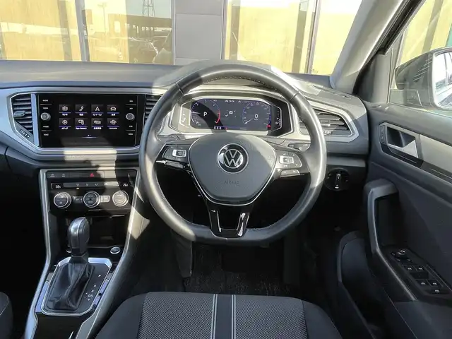 フォルクスワーゲン ＶＷ Ｔ－ロック TDI スタイル デザインPKG 石川県 2021(令3)年 2.1万km ディープブラックパールエフェクト DiscoverProナビゲーション/AppleCarplay/AndroidAuto/Bluetooth/バックカメラ/ETC2.0/前後ドライブレコーダー/電動リアゲート/衝突軽減（フロントアシスト）/レーンアシスト/リヤトラフィックアラート/ブラインドスポットモニター/マルチファンクションステアリング/アイドリングストップ/LEDヘッドライト/オートマチックハイビーム/スマートキー/プッシュスタート