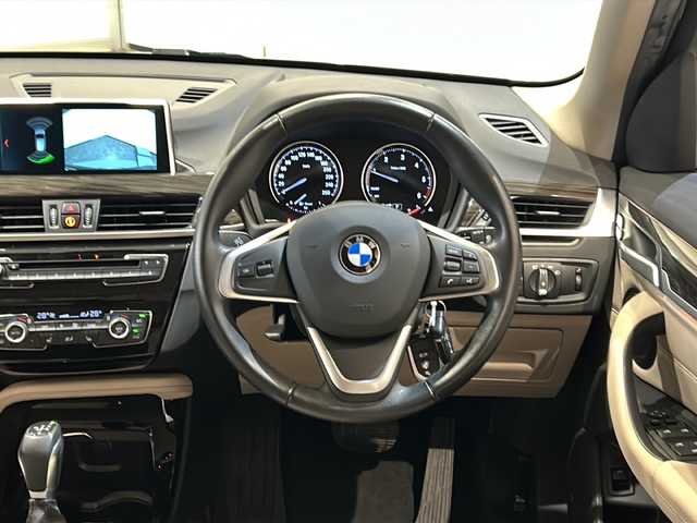 ＢＭＷ Ｘ１ xDrive 18d xライン 新潟県 2018(平30)年 1.9万km 黒 コンフォートパッケージ/-オートマチックテールゲートオペレーション/-スライディングリヤシート/-電動フロントシート運転席メモリー機能付/ハイラインパッケージ/・パーフォレーテッドダコタレザーシート/・フロントシートヒーティング/・ファインウッドオークグレインマットインテリアトリム/インテリジェントセーフティ/純正HDDナビ/バックカメラ/ETC/スマートキー/コーナーセンサー/ダウンヒルアシスト/純正18インチアルミホイール/LEDヘッドライト