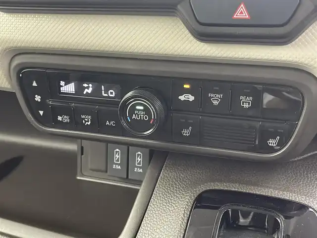 ホンダ Ｎ ＢＯＸ L 群馬県 2021(令3)年 6.1万km プラチナホワイトパール 社外7インチナビ/クルーズコントロール/シートヒーター/バックカメラ/Pソナー/衝撃軽減ブレーキ/横滑り防止/前後ドラレコ