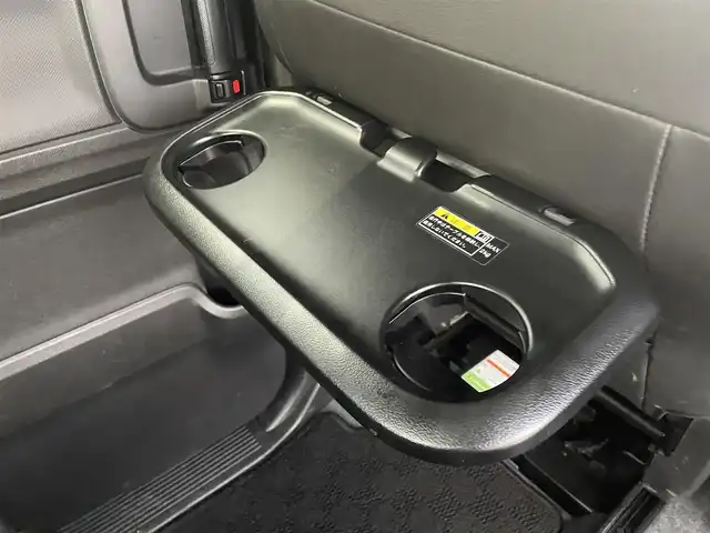 スズキ スペーシア カスタム HYBRID XS ターボ 福岡県 2019(令1)年 5万km アクティブイエロー/ブラック2トーンルーフ ・デュアルセンサーブレーキサポート /・Stradaナビ（CN-RE06WD）/・フルセグTV /・パドルシフト /・両側パワースライドドア /・後席サーキュレーター /・LEDヘッドライト/フォグランプ /・D席シートヒーター /・クルーズコントロール/・オートライト/・スマートキー/プッシュスタート/・ETC