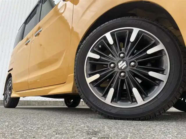 スズキ スペーシア カスタム HYBRID XS ターボ 福岡県 2019(令1)年 5万km アクティブイエロー/ブラック2トーンルーフ ・デュアルセンサーブレーキサポート /・Stradaナビ（CN-RE06WD）/・フルセグTV /・パドルシフト /・両側パワースライドドア /・後席サーキュレーター /・LEDヘッドライト/フォグランプ /・D席シートヒーター /・クルーズコントロール/・オートライト/・スマートキー/プッシュスタート/・ETC