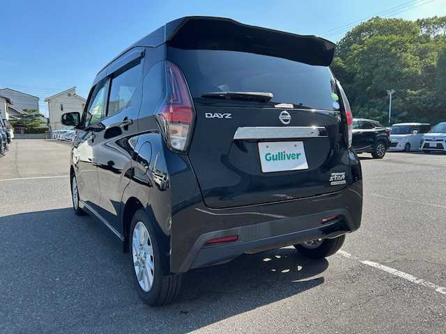 日産 デイズ ハイウェイスターX 大阪府 2019(令1)年 2.5万km ブラック 純正ナビ(BT/フルセグ/CD/iPad)/バックカメラ/エマージェンシーブレーキ/レーンキープアシスト/コーナーセンサー/ETC/LEDヘッドライト/オートライト/ドライブレコーダー/純正アルミホイール/純正フロアマット/スペアキー/エンジンスタートボタン