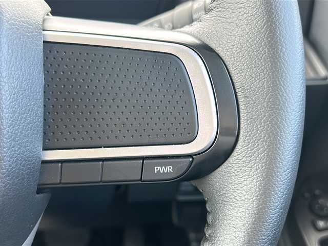 ダイハツ タント ファンクロスターボ 三重県 2023(令5)年 1.2万km フォレストカーキメタリック 社外ナビ/全周囲カメラ/両側パワースライドドア/コーナーセンサー/衝突軽減ブレーキ/スペアキー/LEDヘッドライト/前席シートヒーター/オートライト/純正フロアマット/純正アルミホイール/アイドリングストップ/電動格納ミラー/禁煙車