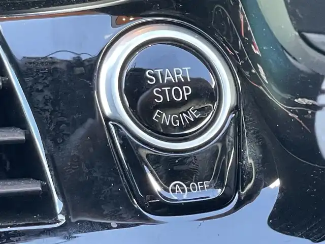ＢＭＷ ５２３ｄ xDrive Mスピリット 鹿児島県 2020(令2)年 6.8万km 白 禁煙車/ワンオーナー/純正ナビ/Bluetooth/4WD/全周囲カメラ/前後ドライブレコーダー/純正フロアマット/純正18インチアルミホイール/黒本革シート/パワーシート