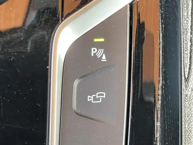 ＢＭＷ ５２３ｄ xDrive Mスピリット 鹿児島県 2020(令2)年 6.8万km 白 禁煙車/ワンオーナー/純正ナビ/Bluetooth/4WD/全周囲カメラ/前後ドライブレコーダー/純正フロアマット/純正18インチアルミホイール/黒本革シート/パワーシート