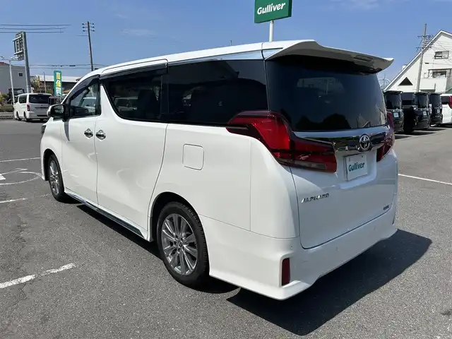 トヨタ アルファード S タイプゴールド 大阪府 2020(令2)年 5.9万km ホワイトパールクリスタルシャイン 10.5純正ナビ（Bluetooth/USB/CD/DVD)/バックカメラ/純正フリップダウンモニター/衝突被害軽減システム/レーンキープアシスト/横滑り防止装置/コーナーセンサー（前後）/レーダークルーズコントロール/ワンオーナー/両側パワースライドドア/純正ドライブレコーダー/ビルトインETC/純正AW/純正フロアマット/純正LEDライト/スペアキー1本/保証書/説明書