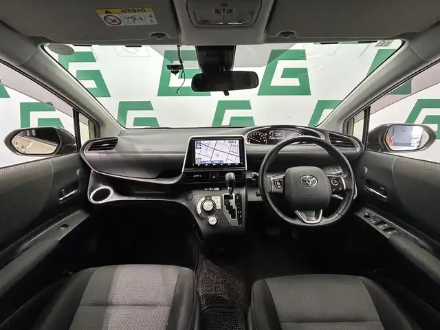 トヨタ シエンタ ファンベースG セーフティEDⅡ 鹿児島県 2021(令3)年 4万km ベージュ 禁煙車　/純正ナビ　/・Ｂｌｕｅｔｏｏｔｈ　/・フルセグＴＶ　/トヨタセーフティセンス　/ステリモ　/ＵＳＢ充電ソケット　/前後コーナーセンサー　/フロントフォグ　/純正ドアバイザー　/ＬＥＤヘッドライト　/スマートキー