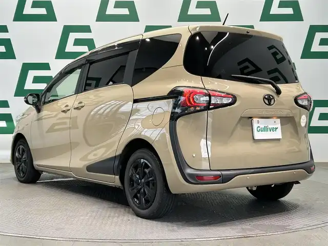 トヨタ シエンタ ファンベースG セーフティEDⅡ 鹿児島県 2021(令3)年 4万km ベージュ 禁煙車　/純正ナビ　/・Ｂｌｕｅｔｏｏｔｈ　/・フルセグＴＶ　/トヨタセーフティセンス　/ステリモ　/ＵＳＢ充電ソケット　/前後コーナーセンサー　/フロントフォグ　/純正ドアバイザー　/ＬＥＤヘッドライト　/スマートキー