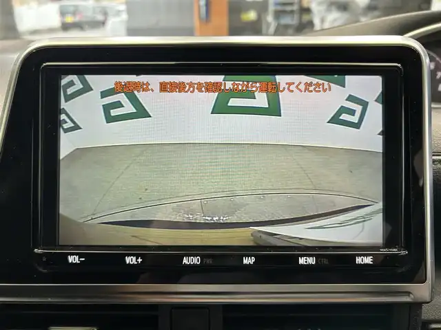 トヨタ シエンタ ファンベースG セーフティEDⅡ 鹿児島県 2021(令3)年 4万km ベージュ 禁煙車　/純正ナビ　/・Ｂｌｕｅｔｏｏｔｈ　/・フルセグＴＶ　/トヨタセーフティセンス　/ステリモ　/ＵＳＢ充電ソケット　/前後コーナーセンサー　/フロントフォグ　/純正ドアバイザー　/ＬＥＤヘッドライト　/スマートキー