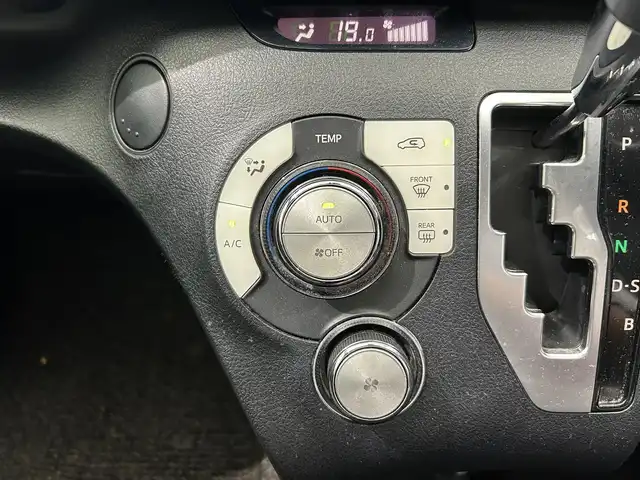 トヨタ シエンタ ファンベースG セーフティEDⅡ 鹿児島県 2021(令3)年 4万km ベージュ 禁煙車　/純正ナビ　/・Ｂｌｕｅｔｏｏｔｈ　/・フルセグＴＶ　/トヨタセーフティセンス　/ステリモ　/ＵＳＢ充電ソケット　/前後コーナーセンサー　/フロントフォグ　/純正ドアバイザー　/ＬＥＤヘッドライト　/スマートキー