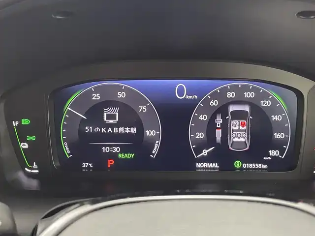 ホンダ ＺＲ－Ｖ ハイブリッド e:HEV Z 熊本県 2024(令6)年 1.9万km プラチナホワイトパール 純正ナビ　/全周囲カメラ　/前後ドライブレコーダー　/ビルトインＥＴＣ２．０　/前後クリアランスソナー　/前席シートヒーター　/前席パワーシート　/パワーバックドア　/ステアリングヒーター　/ホンダセンシング/・路外逸脱制御機能/・ブラインドスポットモニター/・踏み間違い軽減システム/・衝突軽減ブレーキ/・レーダークルーズコントロール/・レーンキープアシスト/横滑り防止/ダウンヒルアシスト/社外ゴムフロアマット/純正１８インチAW/オートライト/LEDヘッドライト/フォグライト/スマートキー/プッシュスタート/保証書