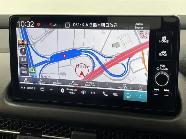 ホンダ ＺＲ－Ｖ ハイブリッド e:HEV Z 熊本県 2024(令6)年 1.9万km プラチナホワイトパール 純正ナビ　/全周囲カメラ　/前後ドライブレコーダー　/ビルトインＥＴＣ２．０　/前後クリアランスソナー　/前席シートヒーター　/前席パワーシート　/パワーバックドア　/ステアリングヒーター　/ホンダセンシング/・路外逸脱制御機能/・ブラインドスポットモニター/・踏み間違い軽減システム/・衝突軽減ブレーキ/・レーダークルーズコントロール/・レーンキープアシスト/横滑り防止/ダウンヒルアシスト/社外ゴムフロアマット/純正１８インチAW/オートライト/LEDヘッドライト/フォグライト/スマートキー/プッシュスタート/保証書