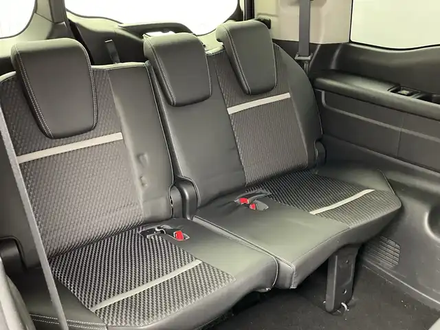 ホンダ ステップワゴン スパーダ クールスピリット 群馬県 2016(平28)年 5.5万km プレミアムスパークルブラックパール １０型ナビ　１２．８型後席モニター　バックカメラ　アダプティブクルーズコントロール　レーンキープアシスト　衝突被害軽減ブレーキ　シートヒーター　両側パワースライドドア　ドライブレコーダー　禁煙車