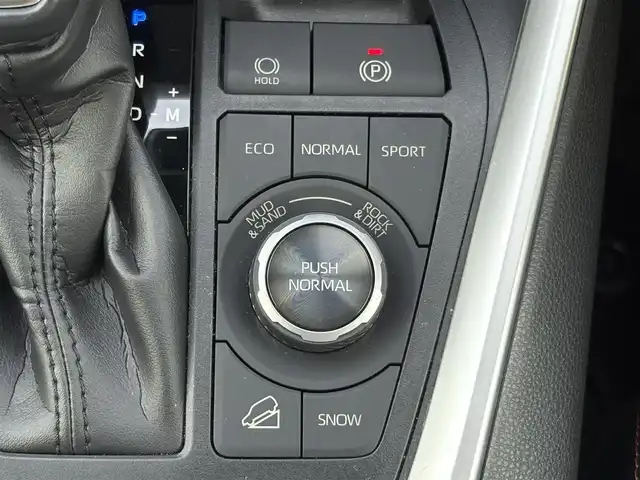 トヨタ ＲＡＶ４ アドベンチャー 山口県 2020(令2)年 4.9万km アティチュードブラックマイカ ワンオーナー/4WD/9型ディスプレイオーディオ/フルセグTV BT Miracast/バックカメラ/黒レザーシート/冷暖エアシート/パワーシート/ビルトインETC/スマートキー 2個/衝突被害軽減ブレーキ/レーダークルーズコントロール/レーンアシスト/ブラインドスポットモニタ/オートマチックハイビーム/LEDオートヘッドライト/フォグライト/コーナーセンサー/前後ドラレコ/19インチアルミホイール/ステアリングヒーター/ステアリングリモコン/W サイド カーテン ニー エアバッグ/保証書 取説/禁煙車