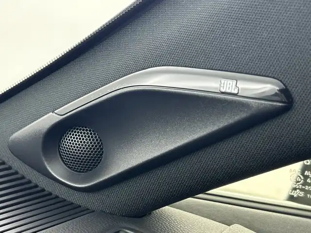 トヨタ ハリアー Z レザーパッケージ 愛知県 2024(令6)年 0.2万km ブラック 禁煙車/純正12.3インチナビ/（AM/FM/Bluetooth/USB/フルセグTV)/JBLプレミアムサウンド/全方位カメラ/トヨタセーフティセンス/・プリクラッシュセーフティ/・レーントレーシングアシスト/・パーキングサポートブレーキ/・パーキングセンサー/・オートマチックハイビーム/・レーダークルーズコントロール/・ブラインドスポットモニター/・ロードサインアシスト/ヘッドアップディスプレイ/デジタルインナーミラー/ETC2.0/ドライブレコーダー/レザーシート/シートヒーター/シートベンチレーション/パワーシート/メモリシート/革巻きステアリング/ステアリングヒーター/パワーバックドア/純正19インチアルミホイール/スマートキー/プッシュスタート/LEDヘッドライト/フロントフォグランプ/オートライト/純正フロアマット/横滑り防止装置/電子パーキングブレーキ/オートホールド/電動格納ミラー